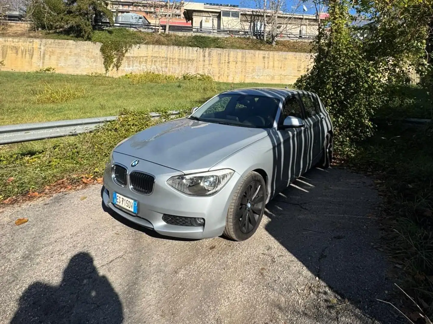 BMW 120 Serie 1 F/20-21 2013 120d 5p Urban - 2