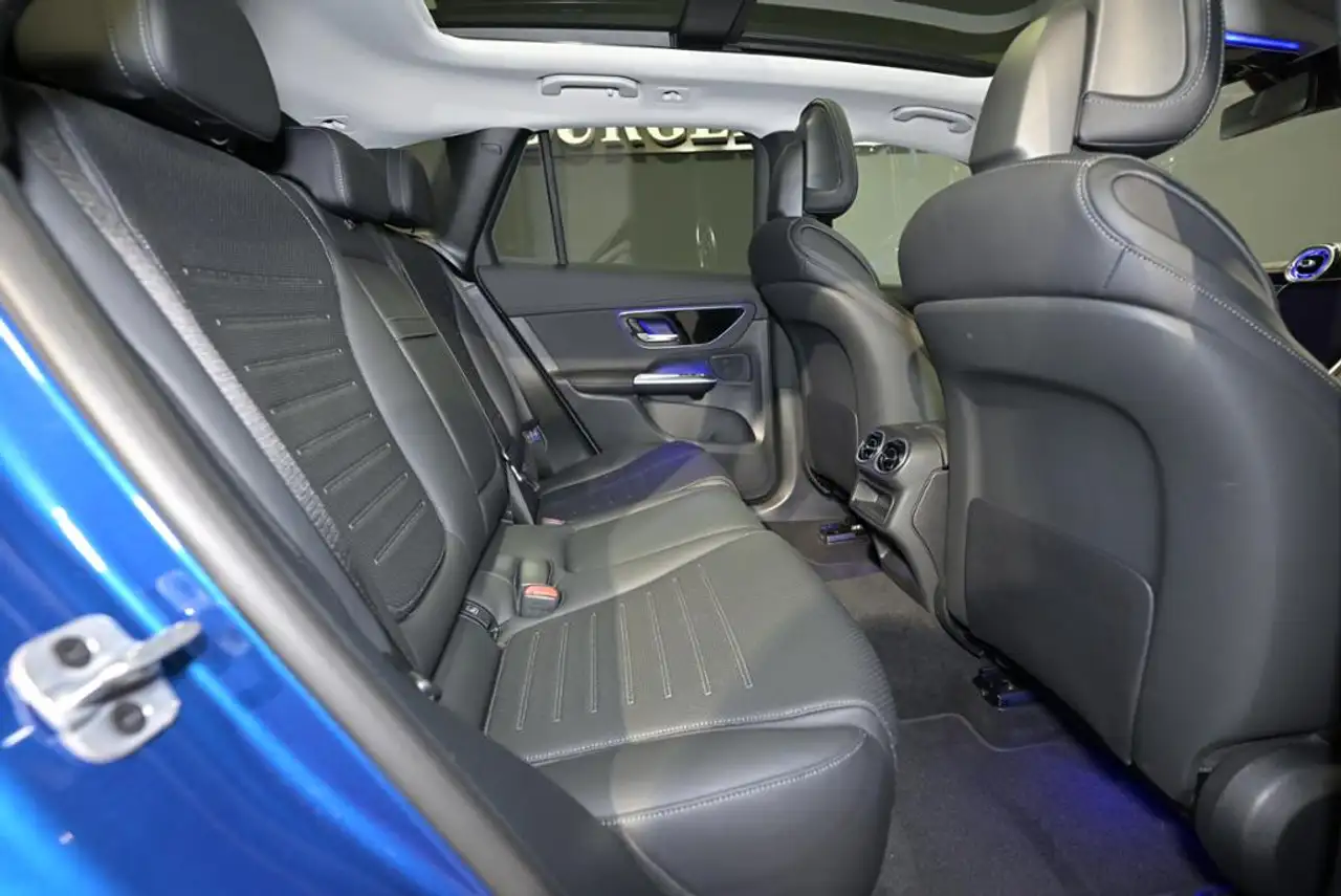 Mercedes-Benz GLC 300 4M AMG/360'/LED/PANO/AHK/TOTW/MEMORY/SHZ 7