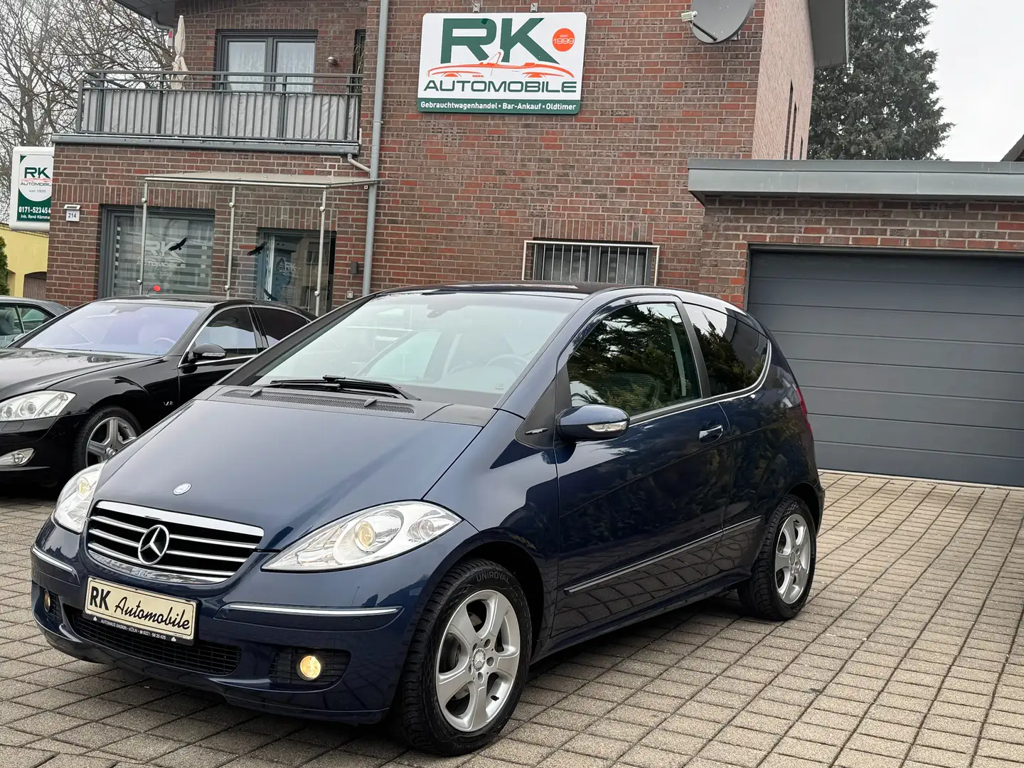 Mercedes-Benz A 150 Avantgarde Modrá - 1