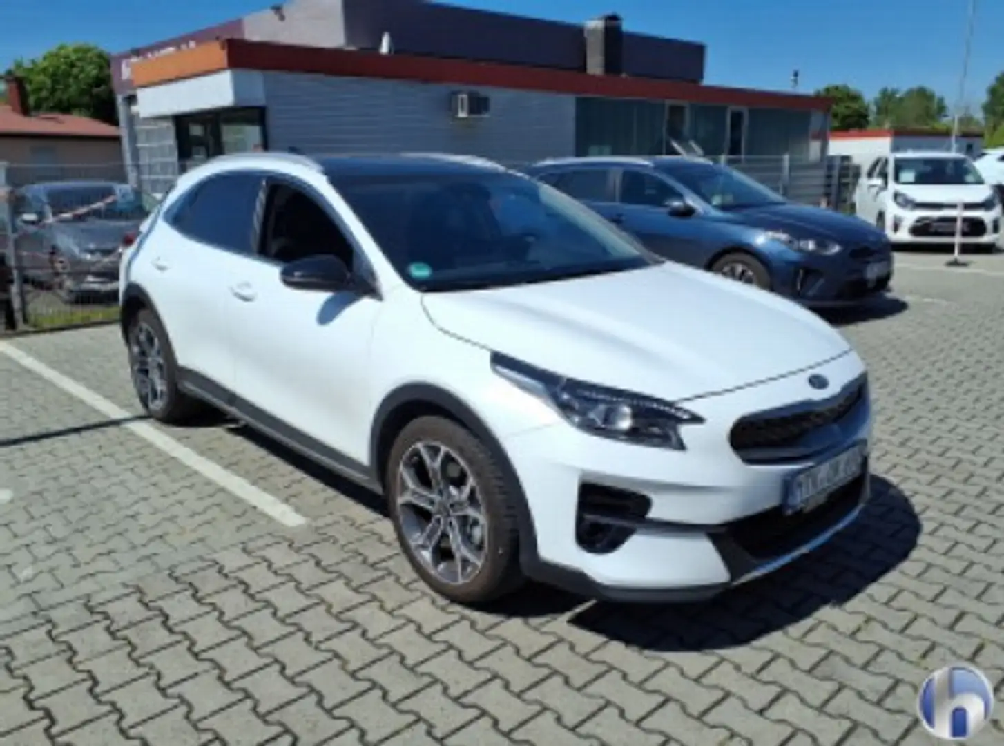 Kia XCeed Platinum Edition*Plug-in*Pano*LED*Navi*JBL Weiß - 2