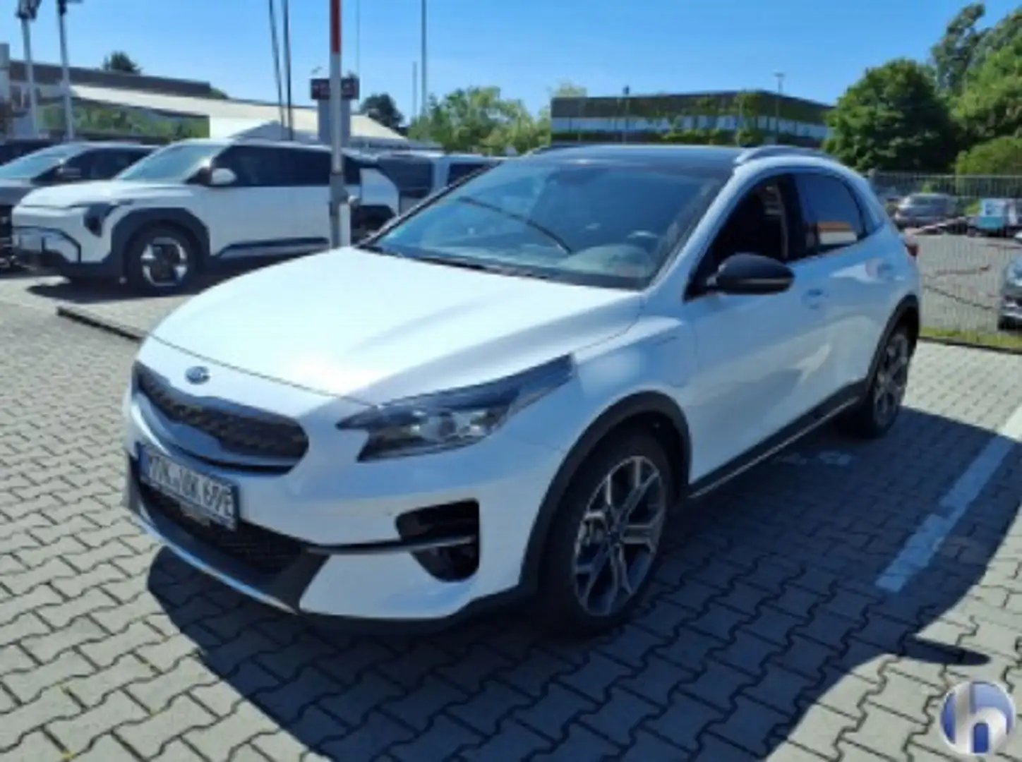 Kia XCeed Platinum Edition*Plug-in*Pano*LED*Navi*JBL Weiß - 1