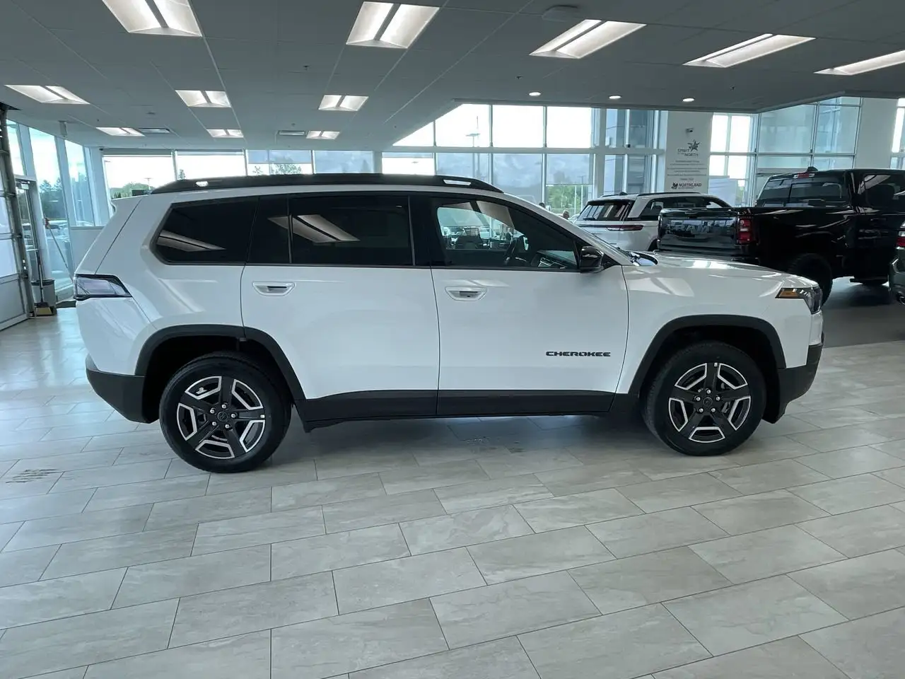 Jeep Cherokee снимка Jeep Cherokee