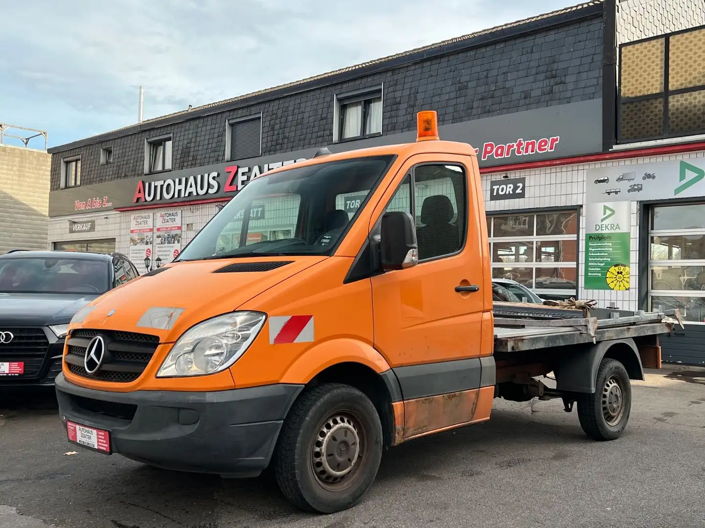 Mercedes-Benz Sprinter II Pritsche 209/211/213/215 CDI Orange - 1