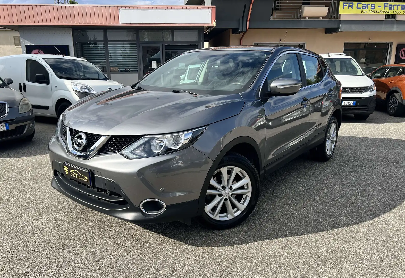 Nissan Qashqai 1.5 dci Tekna 110cv Grigio - 1