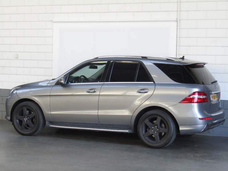 Mercedes-Benz ML 350 BLUETEC 4MATIC — photo 4