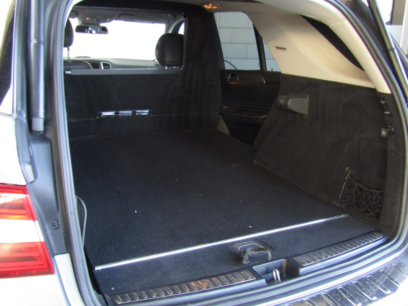 Mercedes-Benz ML 350 BLUETEC 4MATIC — photo 8