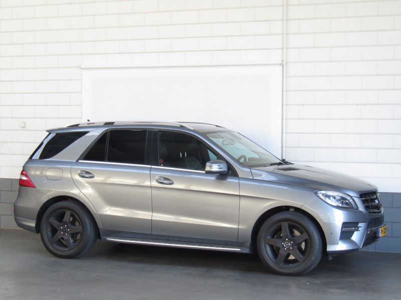 Mercedes-Benz ML 350 BLUETEC 4MATIC — photo 2