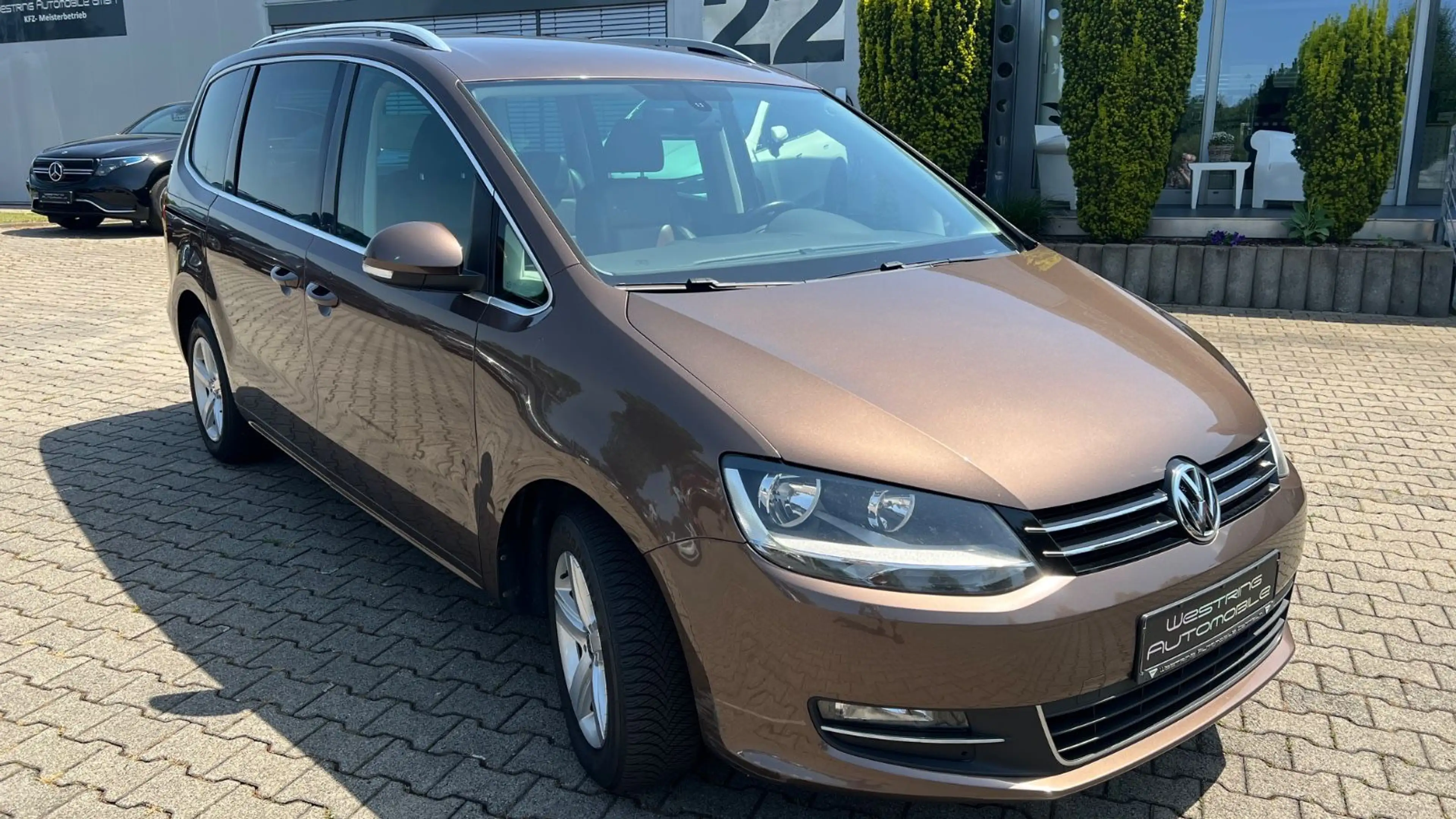 Volkswagen Sharan 1.4 TSI   Highline BMT — photo 2