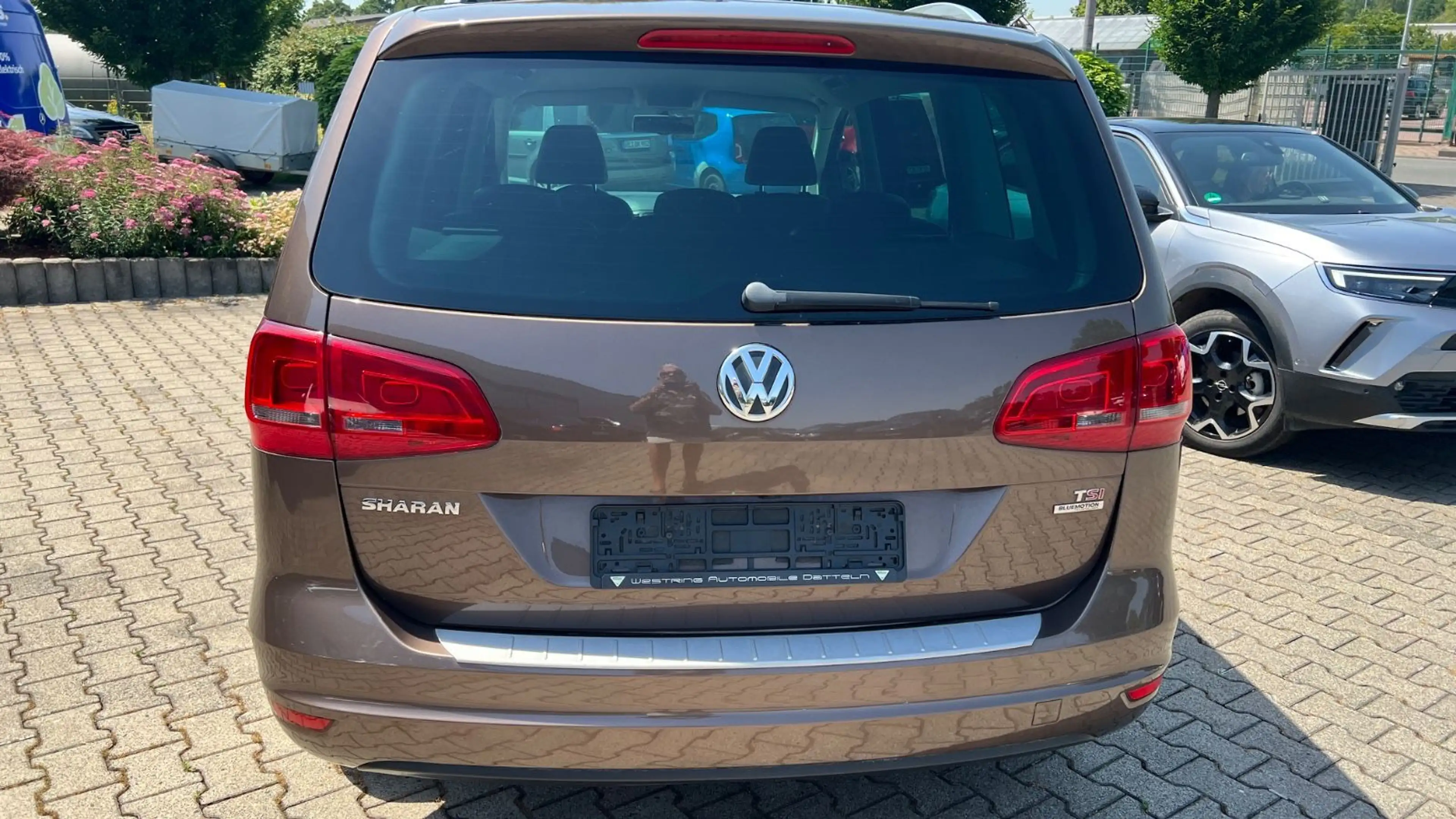 Volkswagen Sharan 1.4 TSI   Highline BMT — photo 8