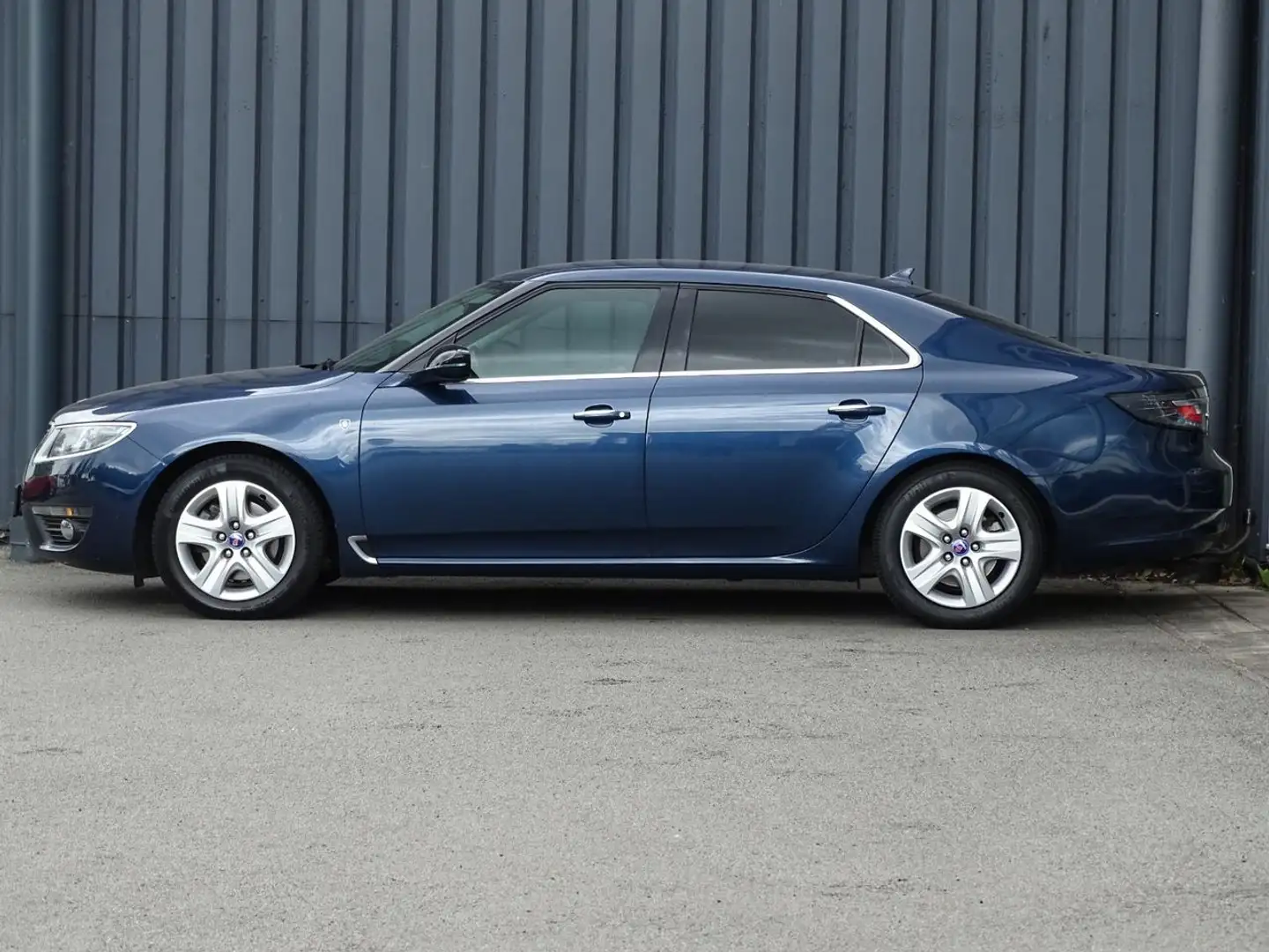 Saab 9-5 2.0T BioPower Linear Exklusiv Albastru - 2