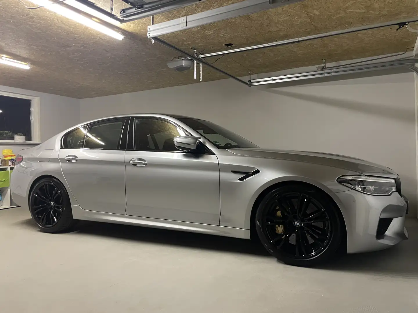 BMW M5 BMW M5 Carbon B&W PPF Gewinde M Driver´s Package - 1