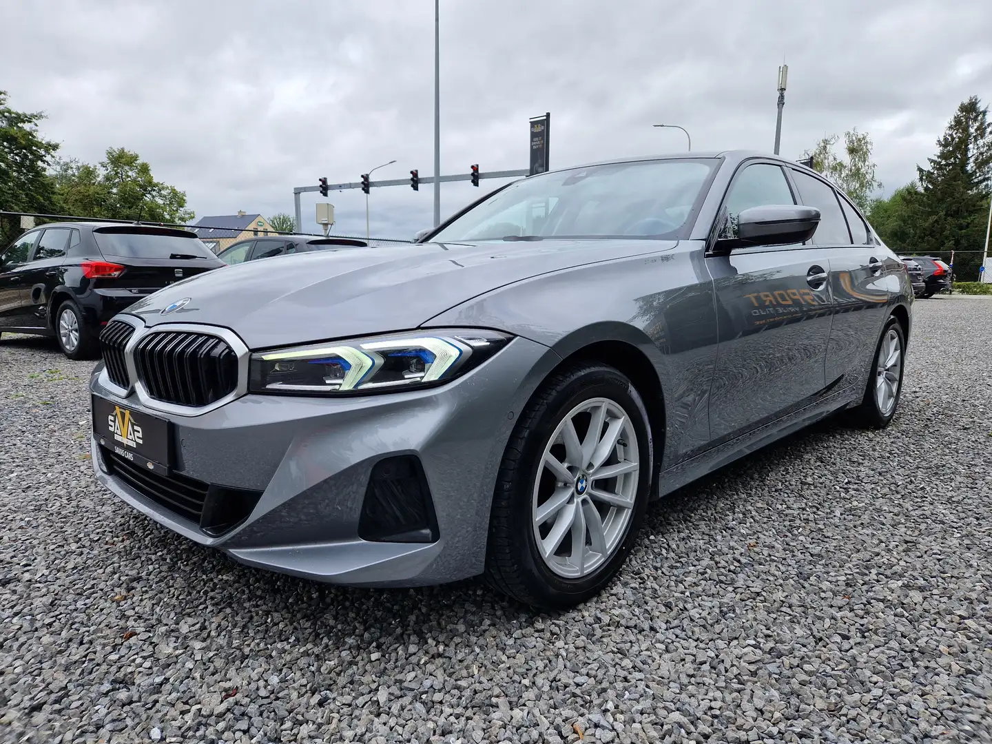 BMW 316 dAMHEV/widescreen/led/pano/apple-android/trekhaak/ Grijs - 2