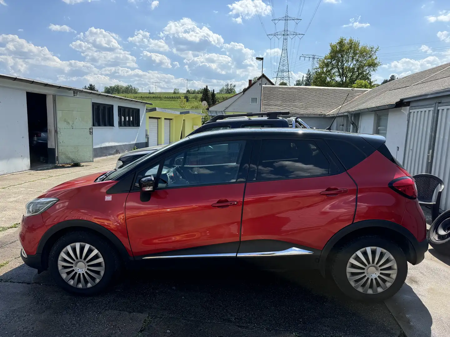 Renault Captur Helly Hansen Червоний - 2