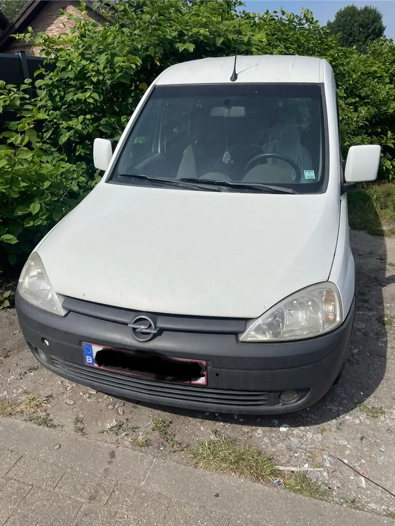 Opel Combo Tour 1.3 DT CDTi - 1