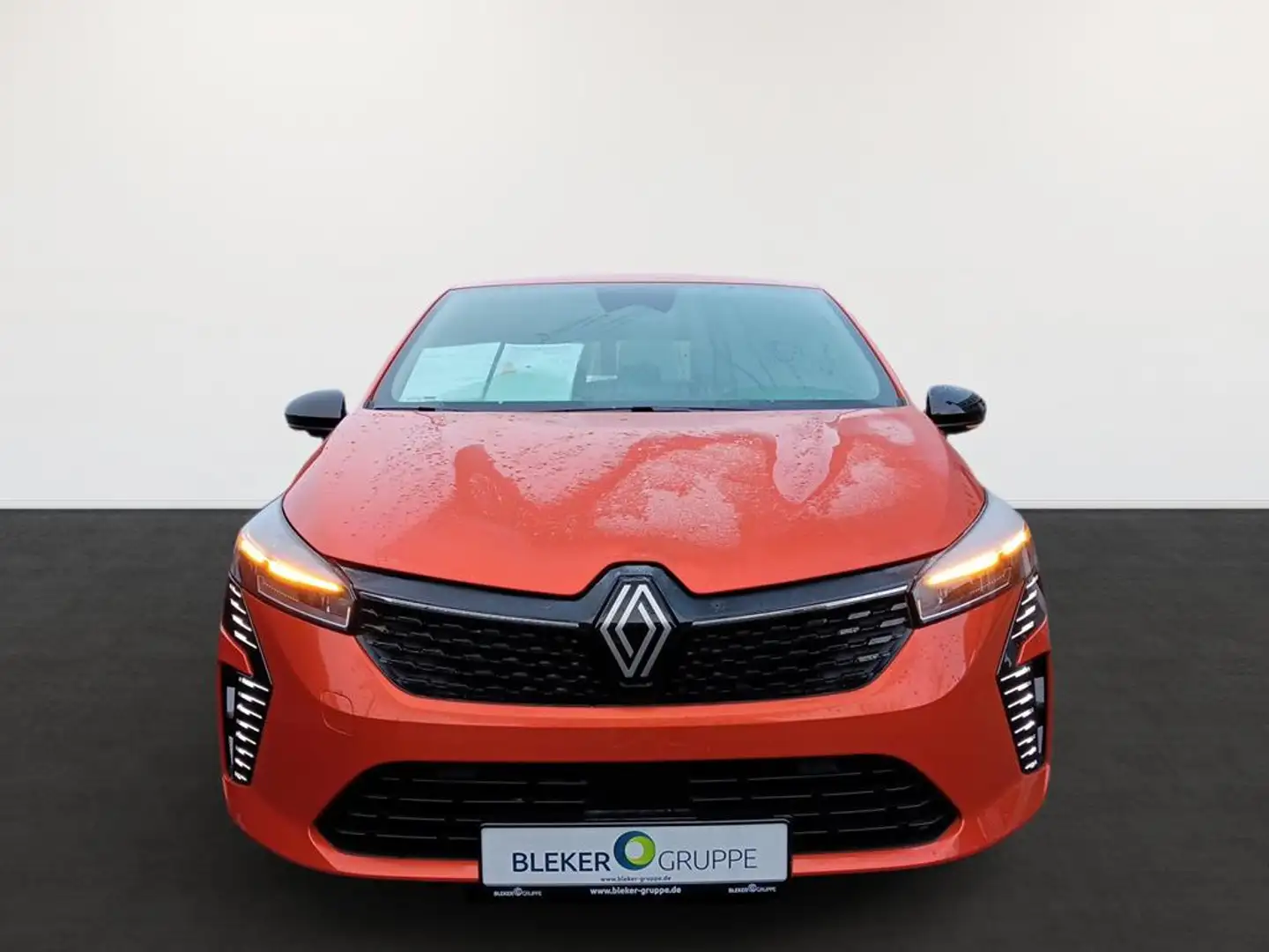 Renault Clio Clio Evolution E-Tech Full Hybrid 145 Oranje - 2