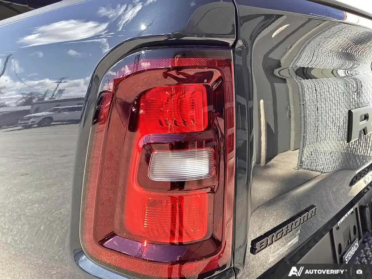 RAM 1500 снимка RAM 1500