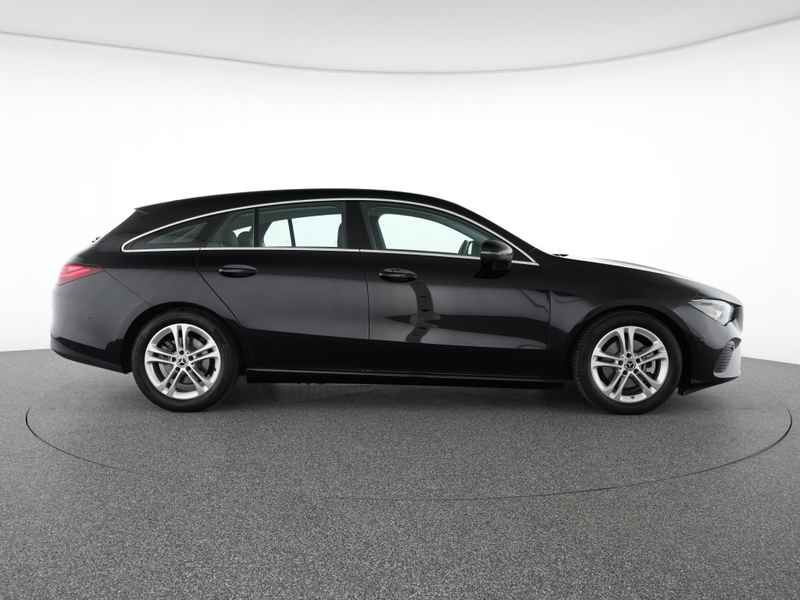 Mercedes-Benz CLA 180 SB LED AHK Kamera Navi Automatik — photo 5