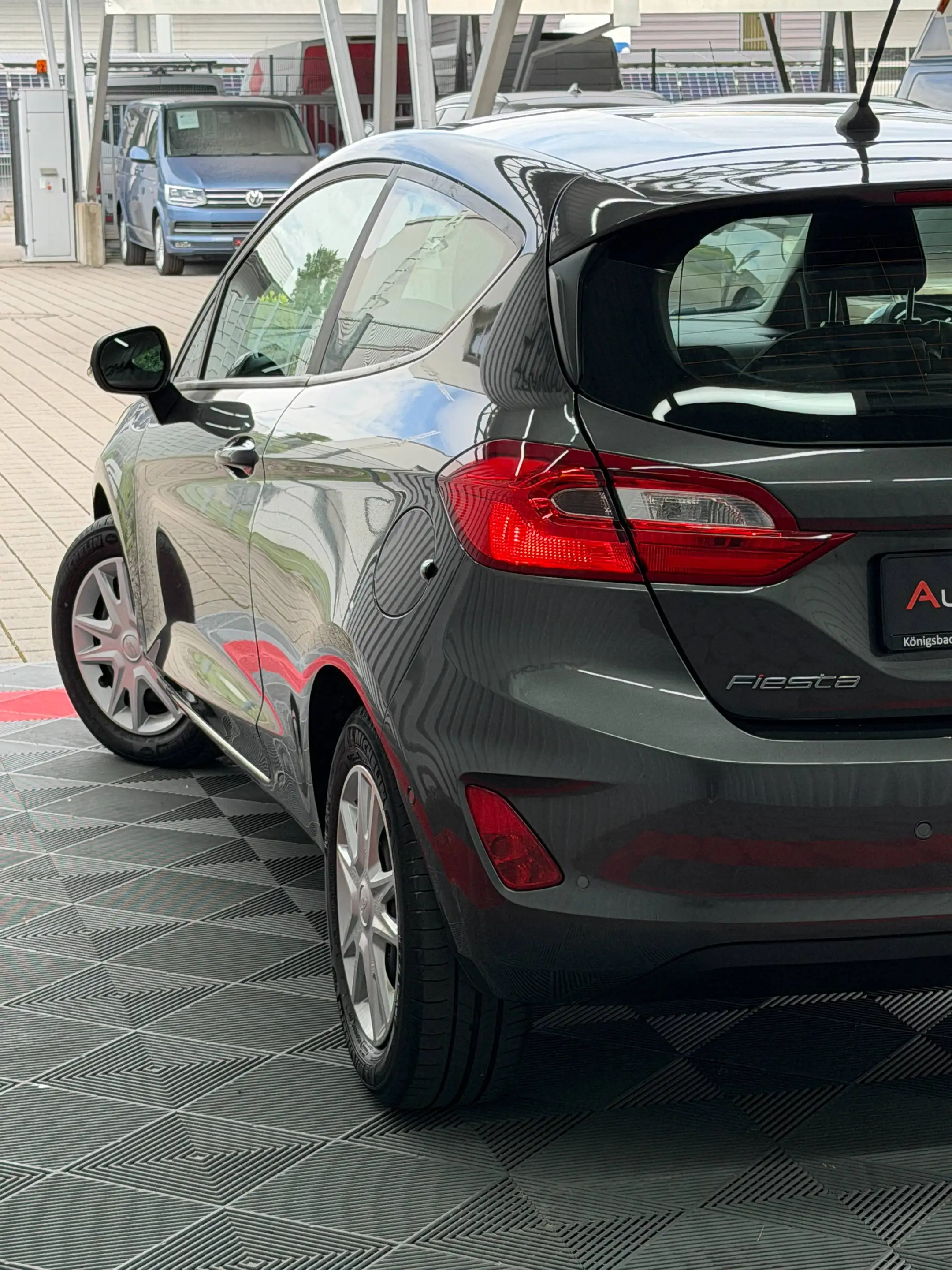 Ford Fiesta Cool&Connect Kamera PDC SHZ Tempo 1.Hand — photo 12
