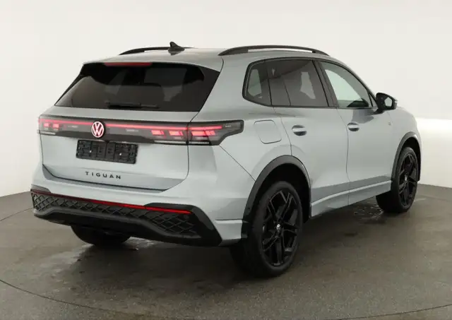 Volkswagen Tiguan 2.0 TDI 142 kW 4Motion R-Line DSG 4M Black, 20-... Ansicht 2