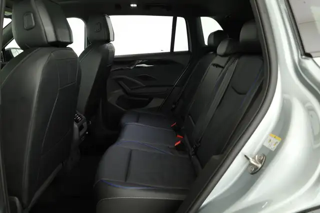 Volkswagen Tiguan 2.0 TDI 142 kW 4Motion R-Line DSG 4M Black, 20-... Ansicht 11