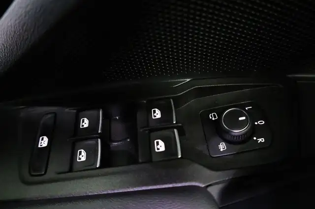 Volkswagen Tiguan 2.0 TDI 142 kW 4Motion R-Line DSG 4M Black, 20-... Ansicht 7