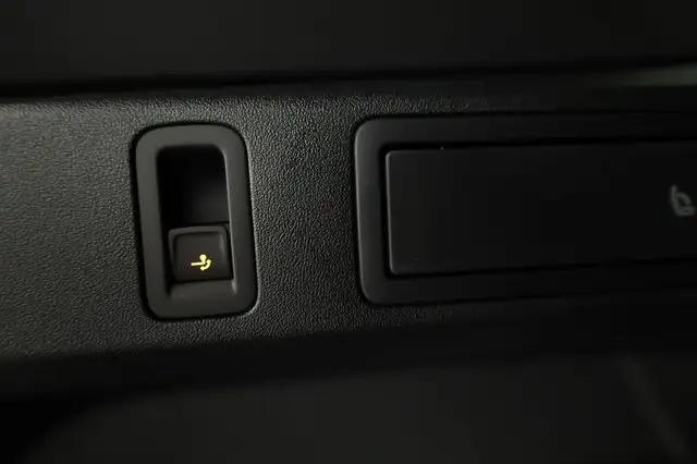 Volkswagen Tiguan 2.0 TDI 142 kW 4Motion R-Line DSG 4M Black, 20-... Ansicht 14