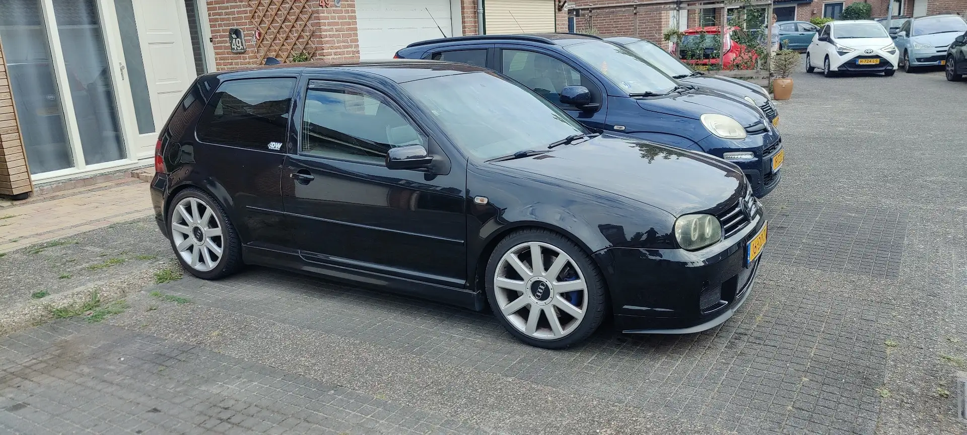 Volkswagen Golf 1.8-5V Turbo GTI Zwart - 2
