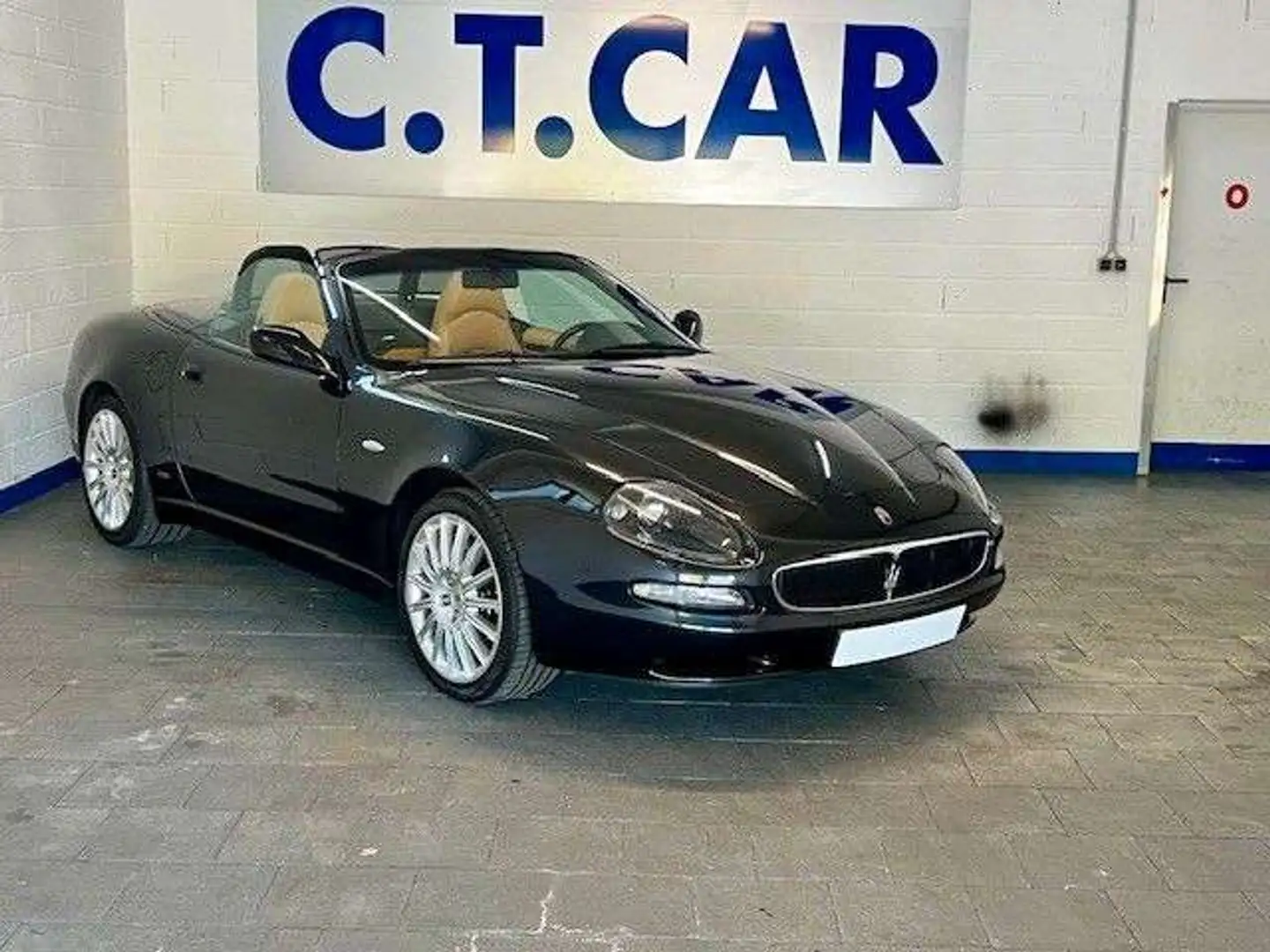 Maserati 4200 Spyder Cambiocorsa Negro - 1