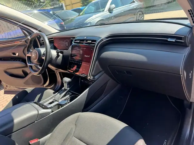 Hyundai Tucson view 13