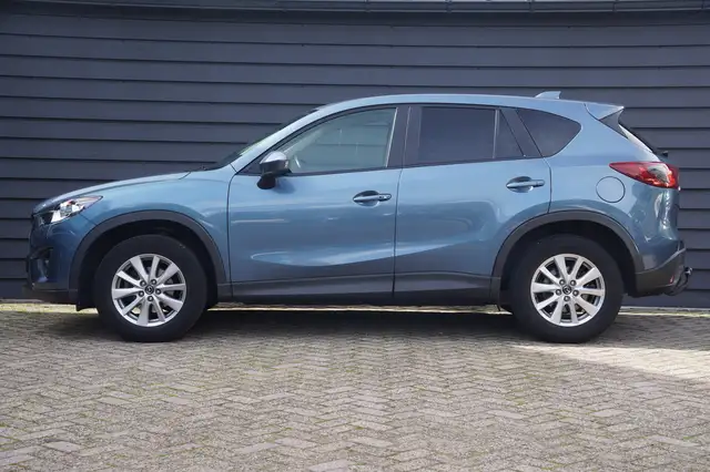 Mazda CX-5 view 3