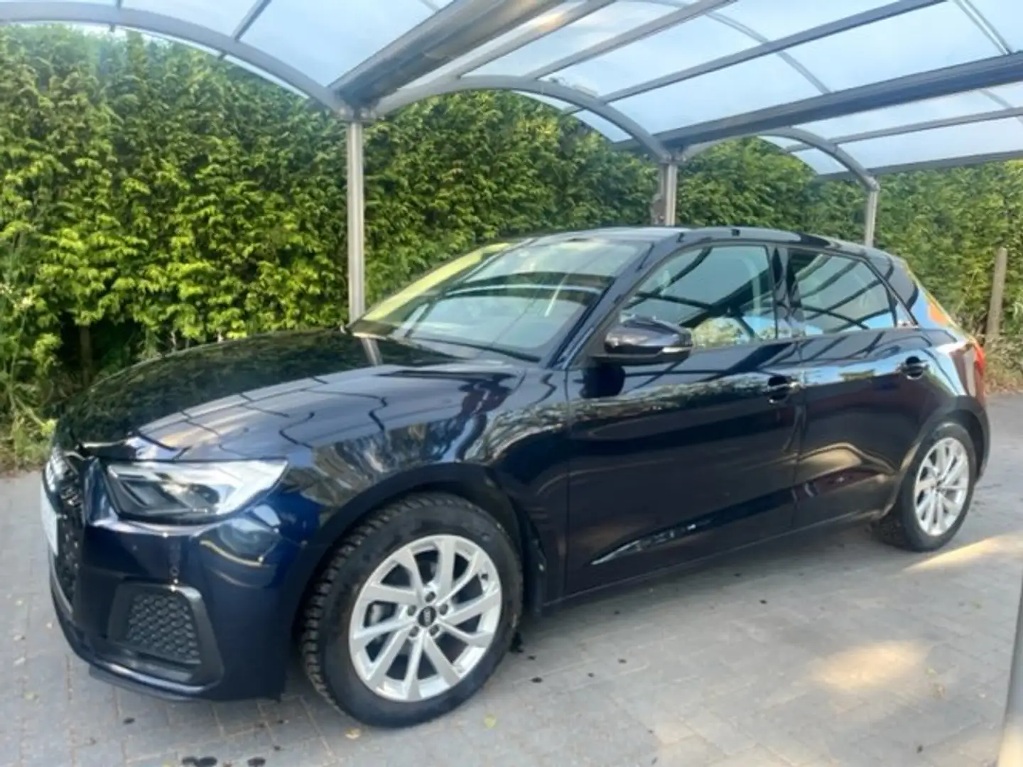 Audi A1 A1 25 TFSI ,95 PK,Sportback advanced,Pack Business Blauw - 2
