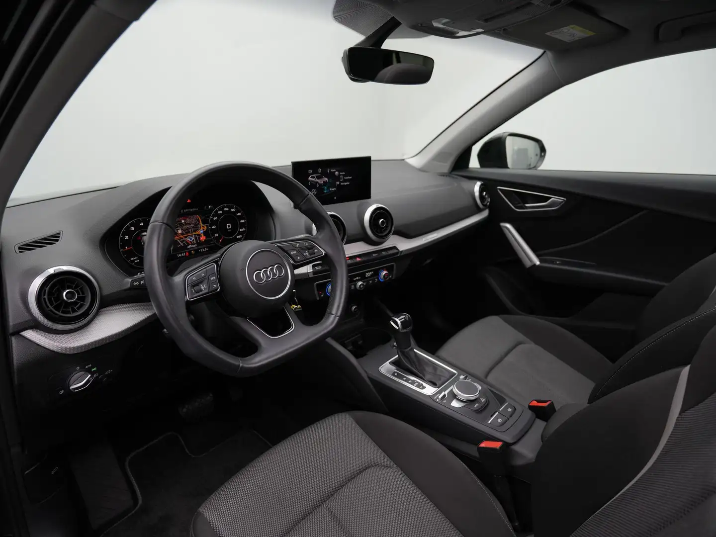 Audi Q2 35 TFSI 150 pk S-tronic Advanced edition | Panoram Noir - 2
