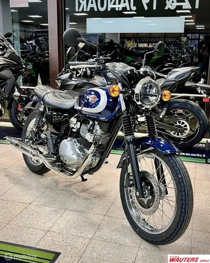 Kawasaki W230 Blau - 1