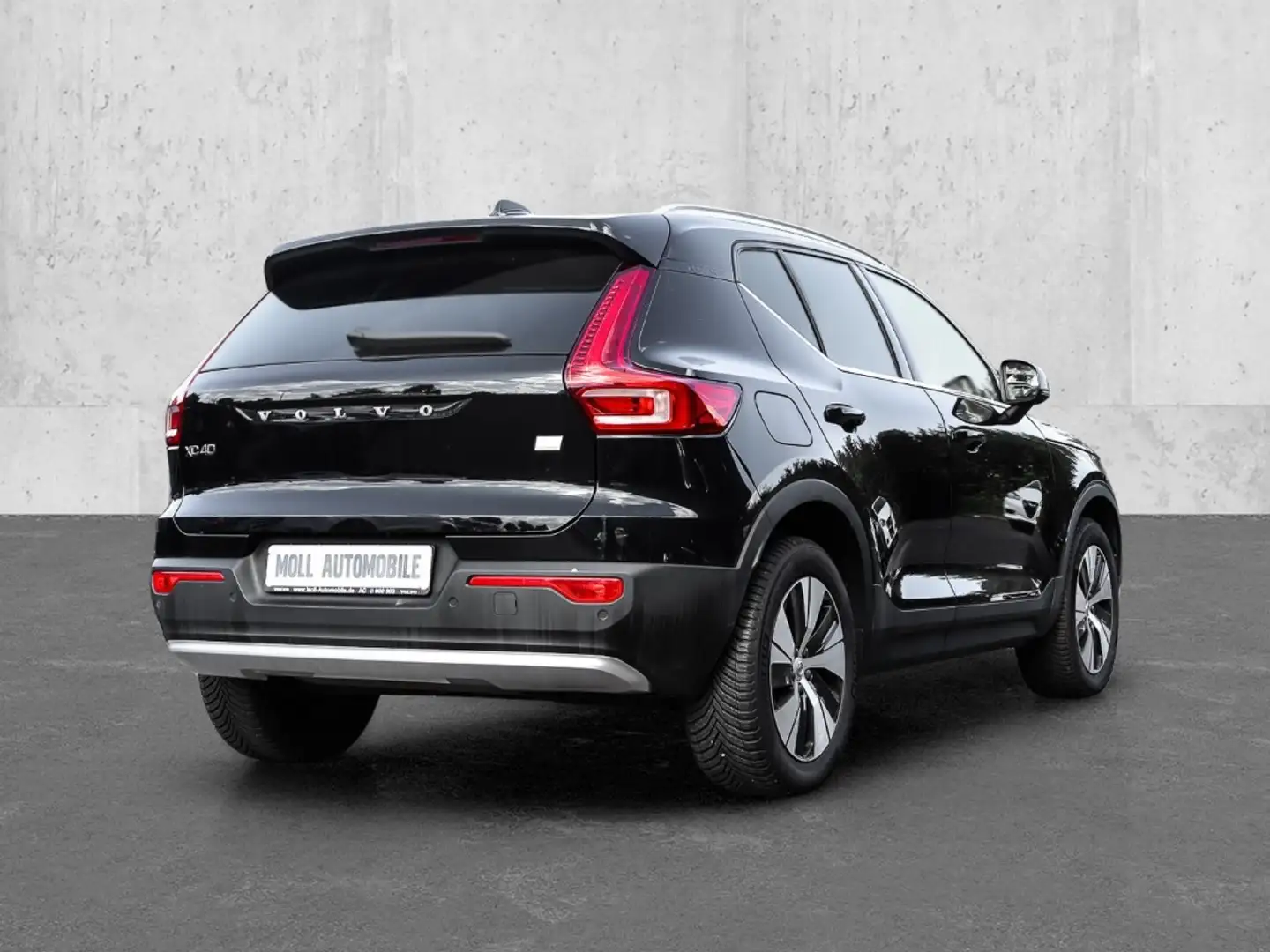 Volvo XC40 Core Recharge Plug-In Hybrid 2WD T4 Twin Engine EU Zwart - 2