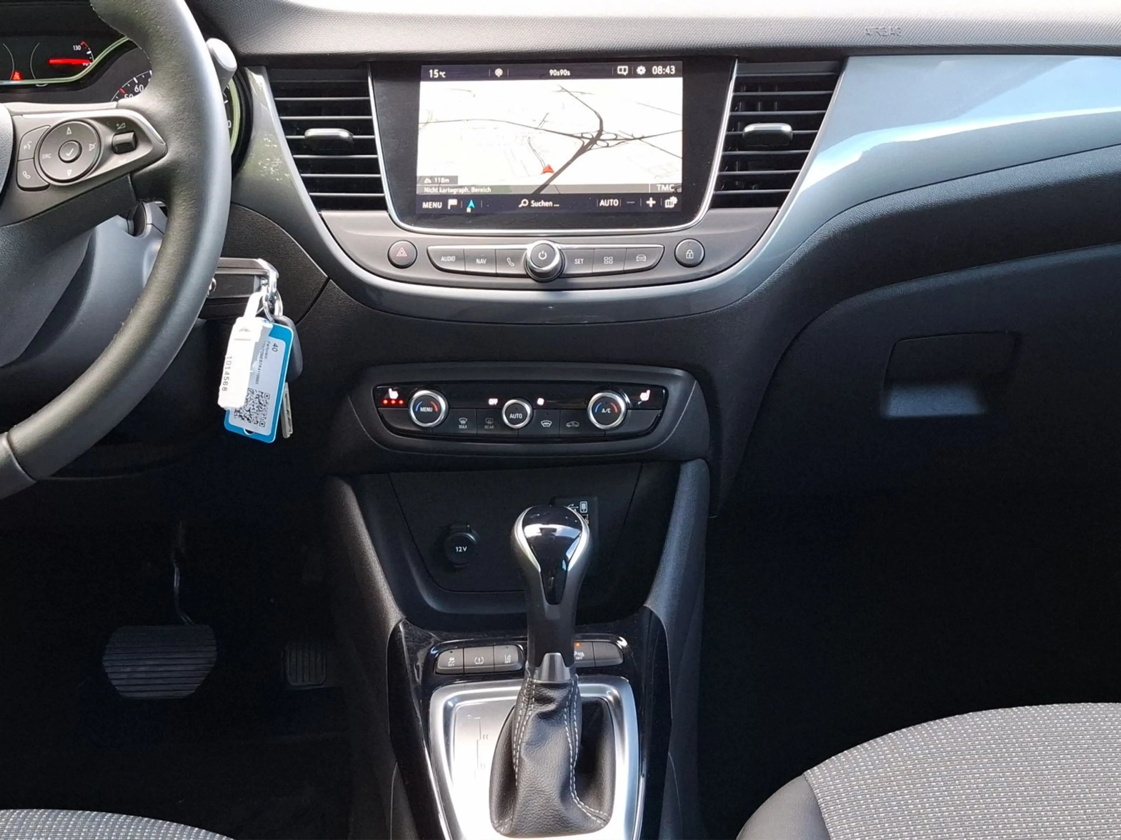 Opel Crossland , Elegance Paket, 1.2 Direct Injection — photo 13