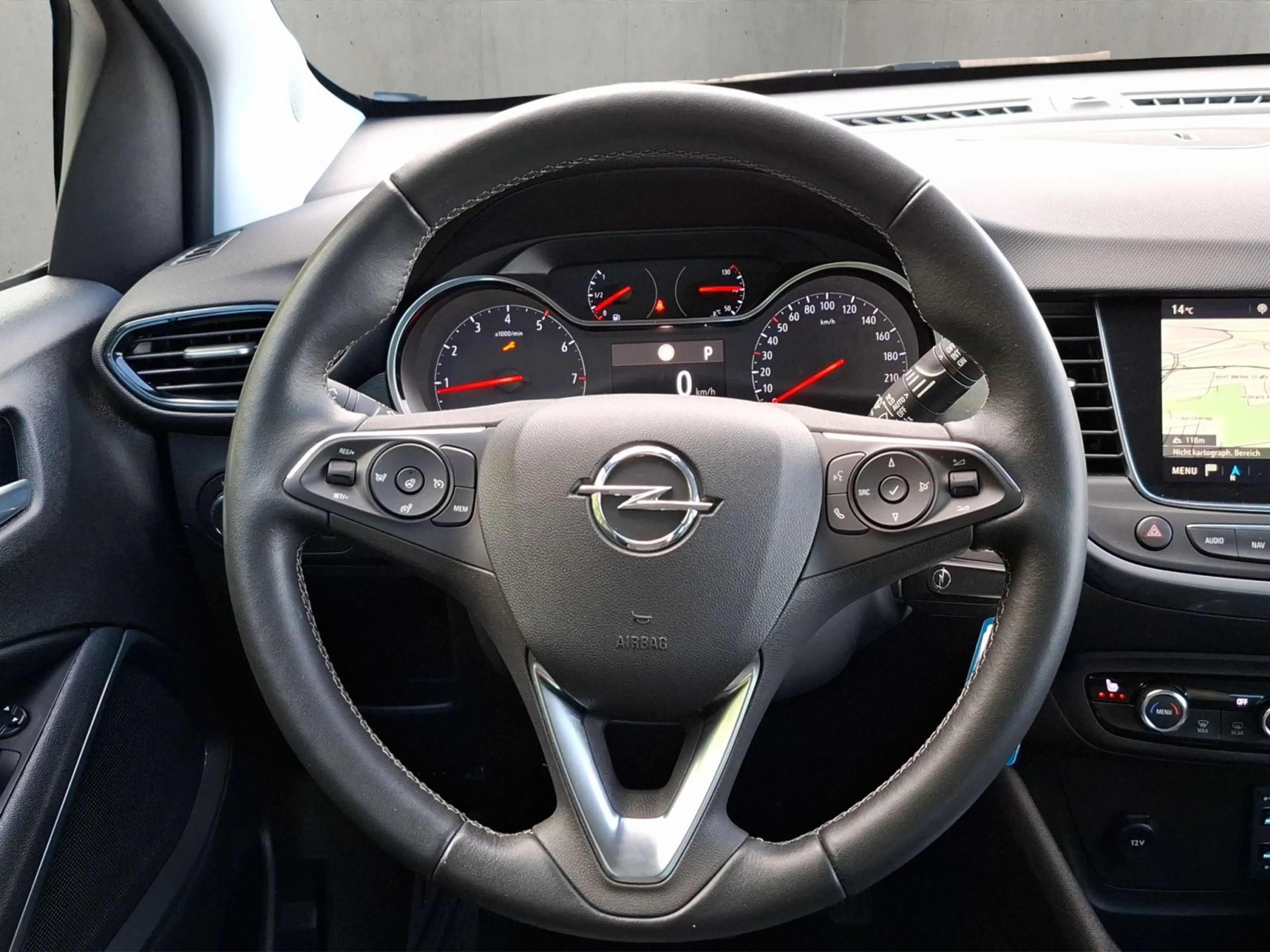Opel Crossland , Elegance Paket, 1.2 Direct Injection — photo 10