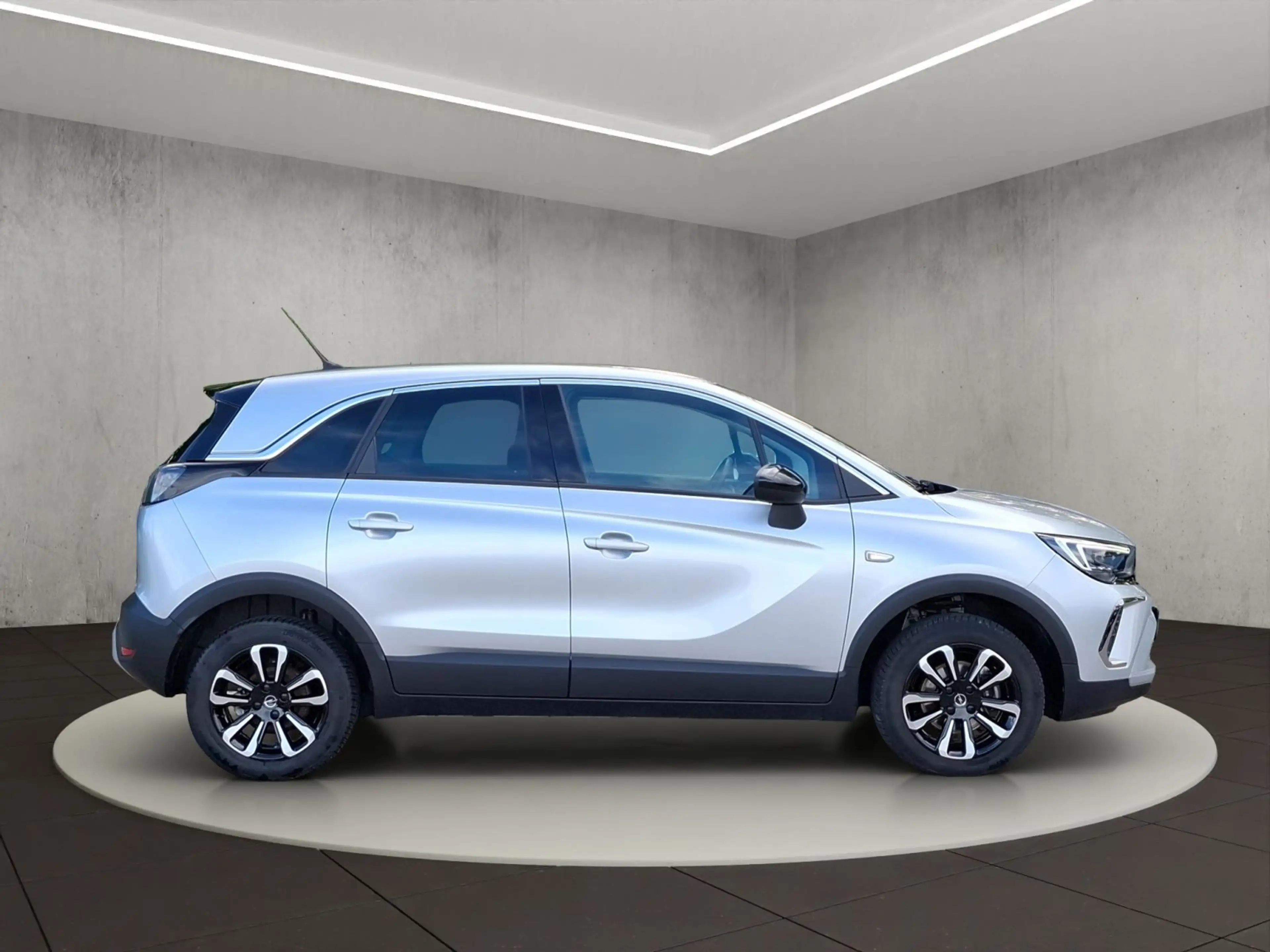Opel Crossland , Elegance Paket, 1.2 Direct Injection — photo 6
