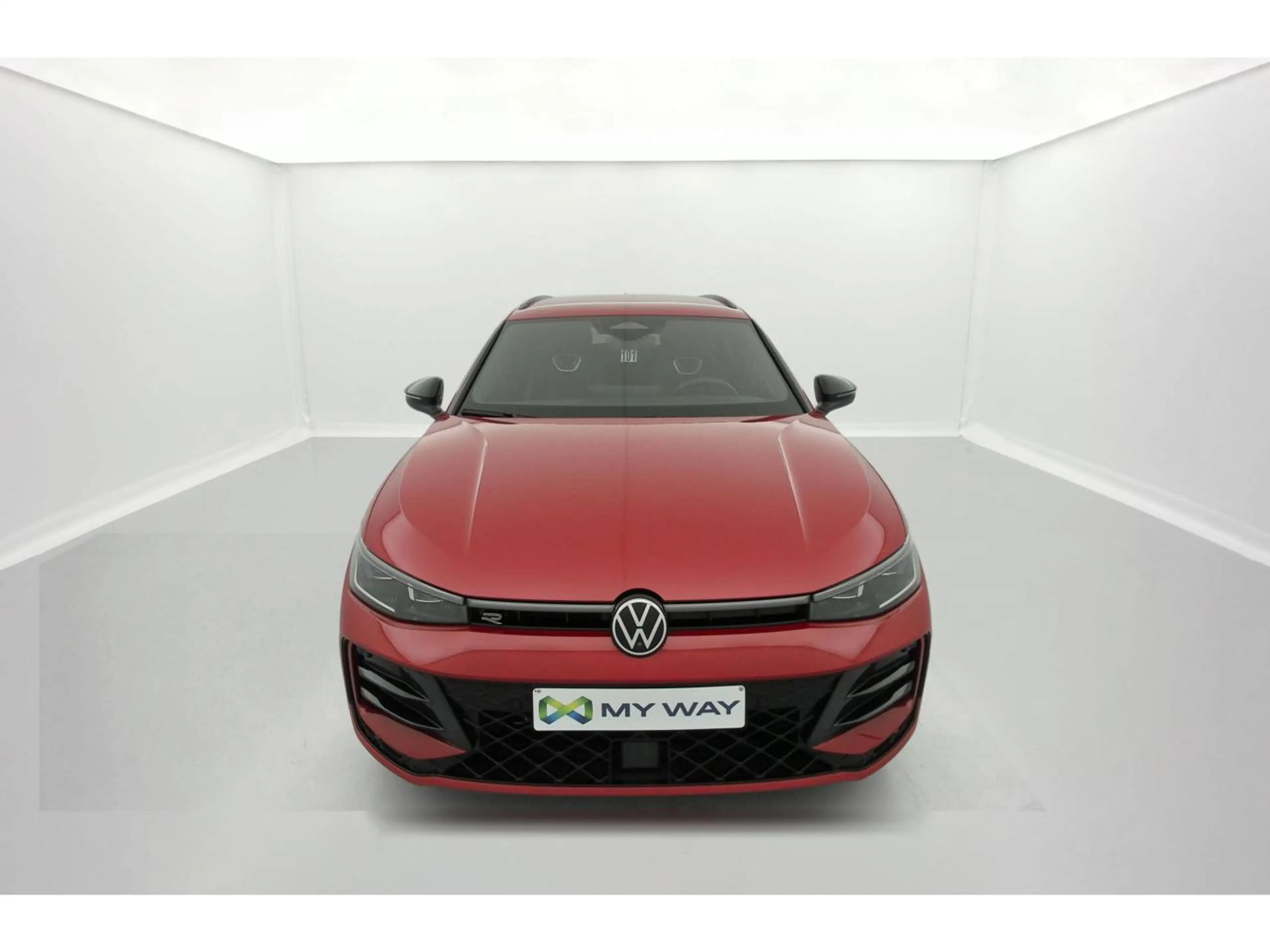 Volkswagen Passat Variant Passat Variant 1.5 eTSI R-Line Business Premium OPF DSG — photo 2