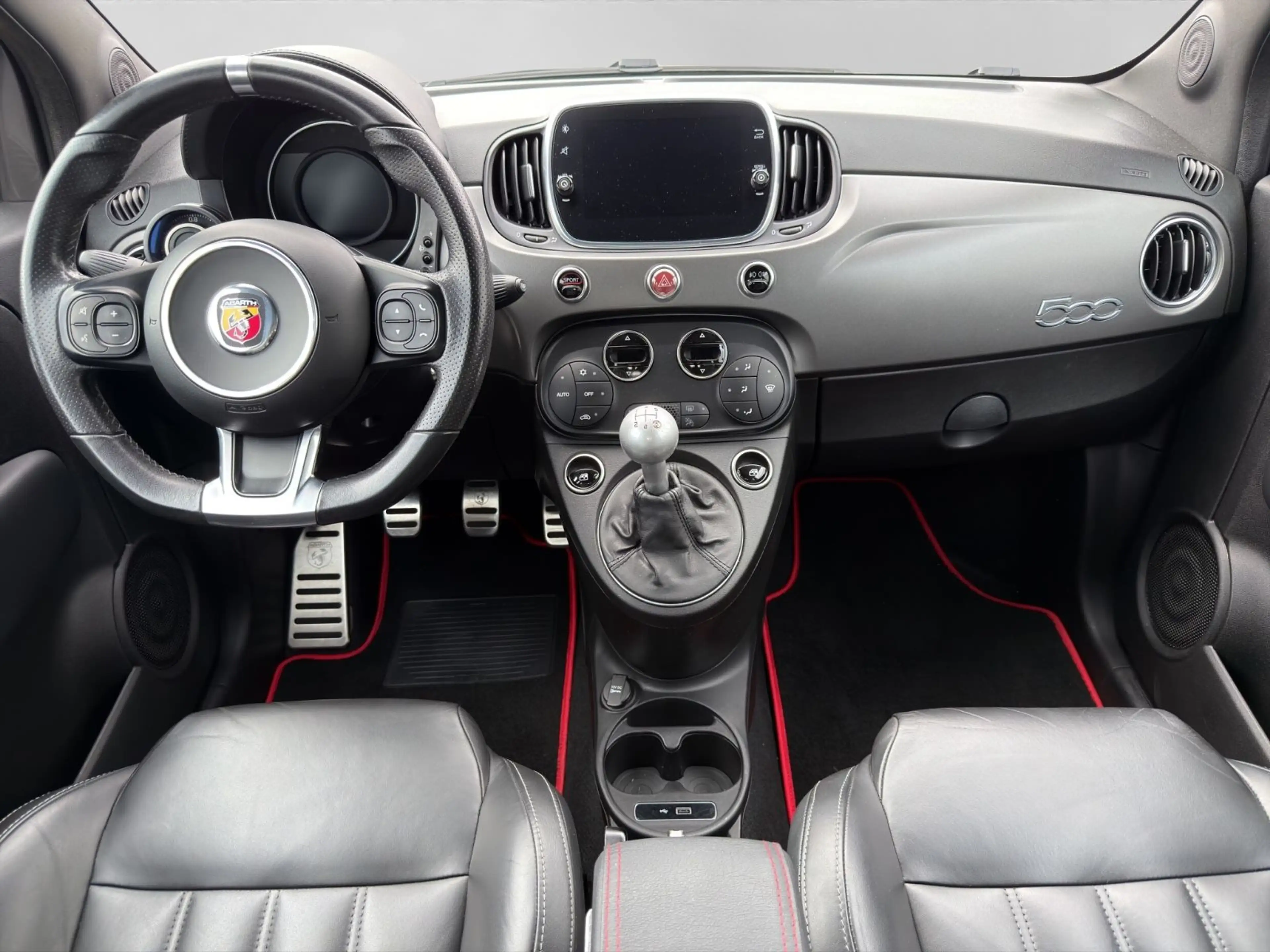 Abarth 595C 1.4 Turbo Turismo Navi Xenon DAB Navi — photo 14
