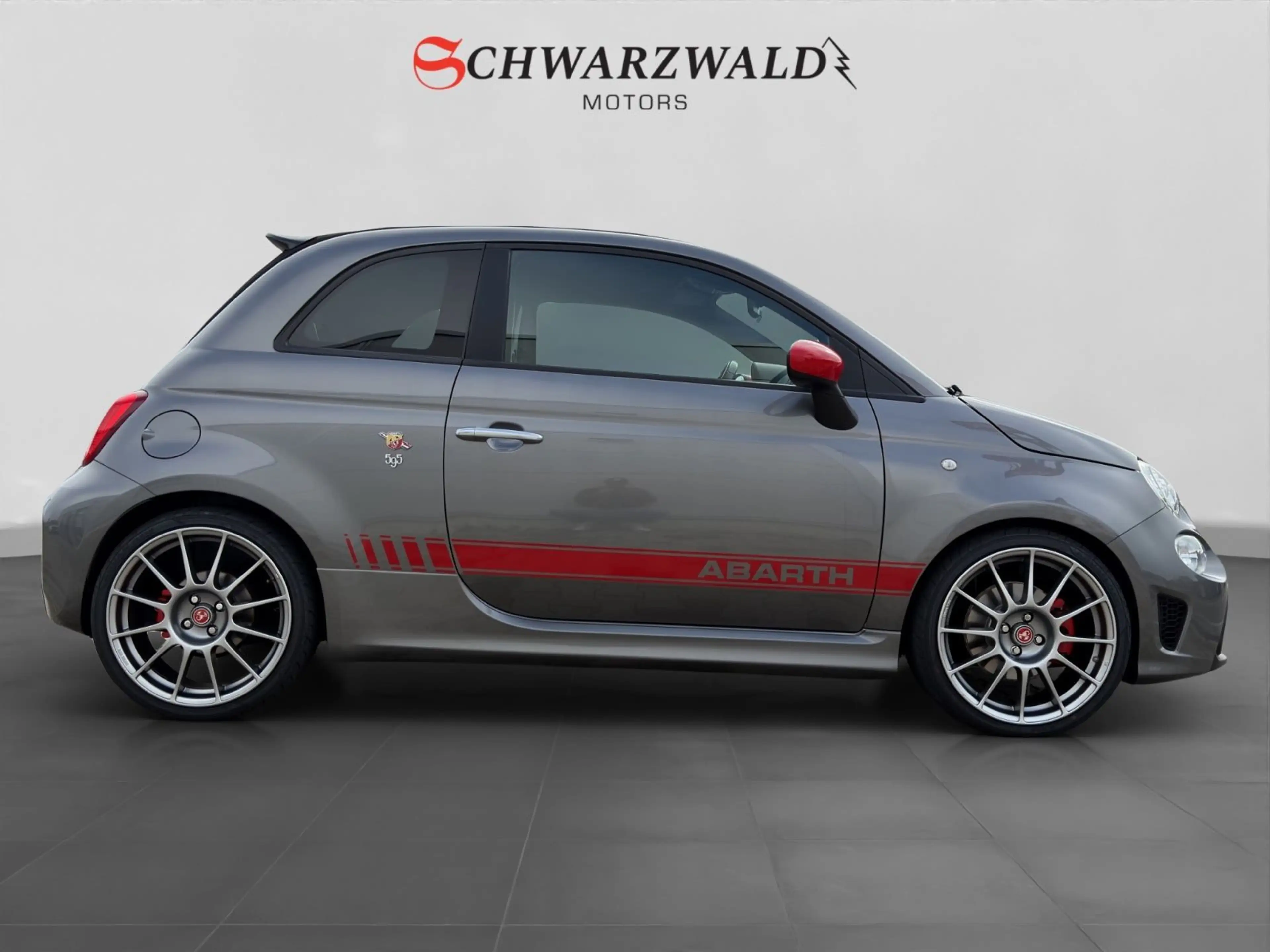 Abarth 595C 1.4 Turbo Turismo Navi Xenon DAB Navi — photo 6