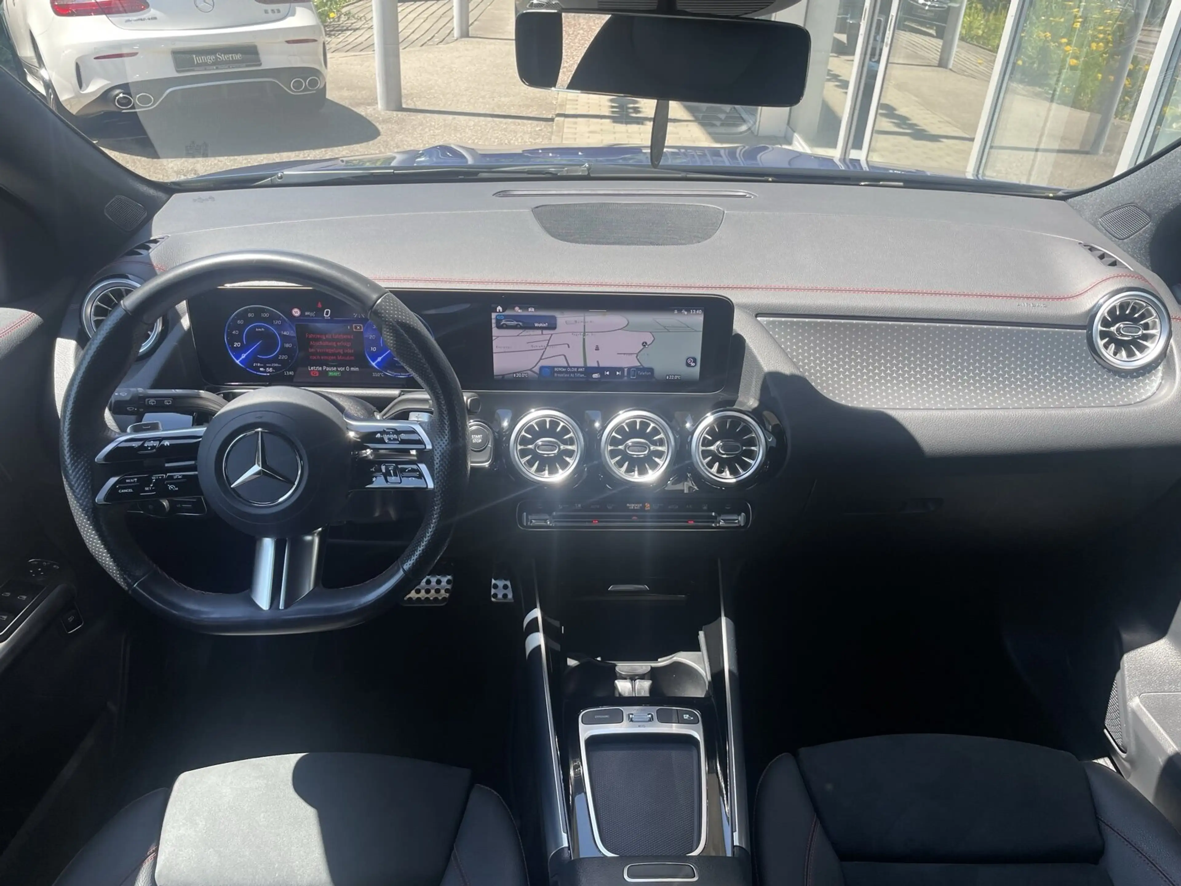 Mercedes-Benz EQA 350 EQA 350 4M AMG *AHK*DISTR*360CAM*LED*TOTWINKEL* — photo 13