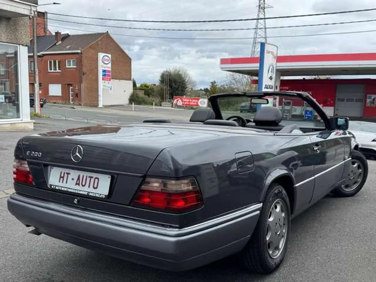 Mercedes-Benz E 200 Cabriolet/Ancetre-Oldtimer-150.000Kilometres!, foto 6