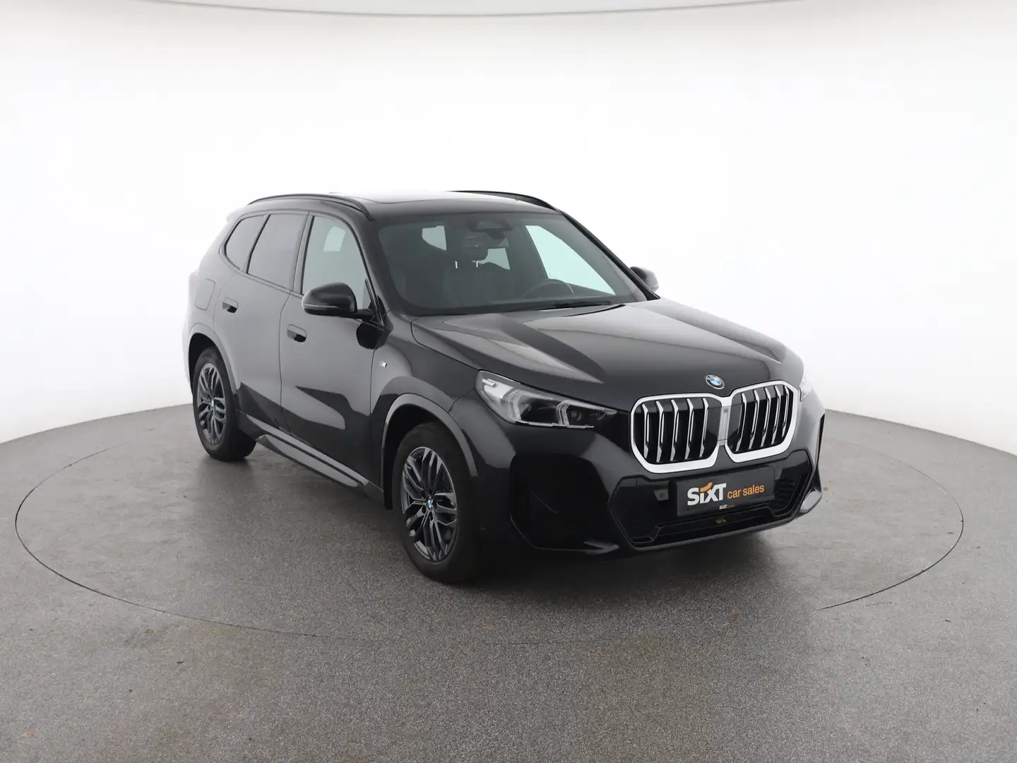BMW X1 23i xDrive M Sport|ACC|H&K|PANO|LEDer|SHZG|RFK Schwarz - 1