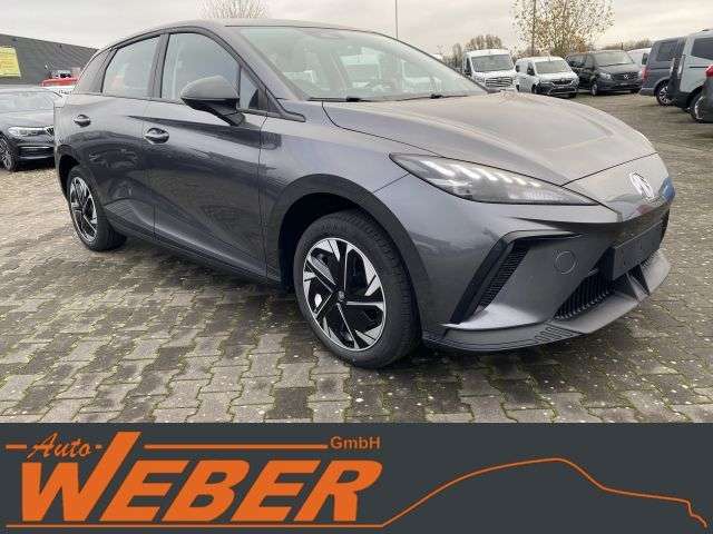 MG MG4 49 kWh Standart APP ACC Kamera