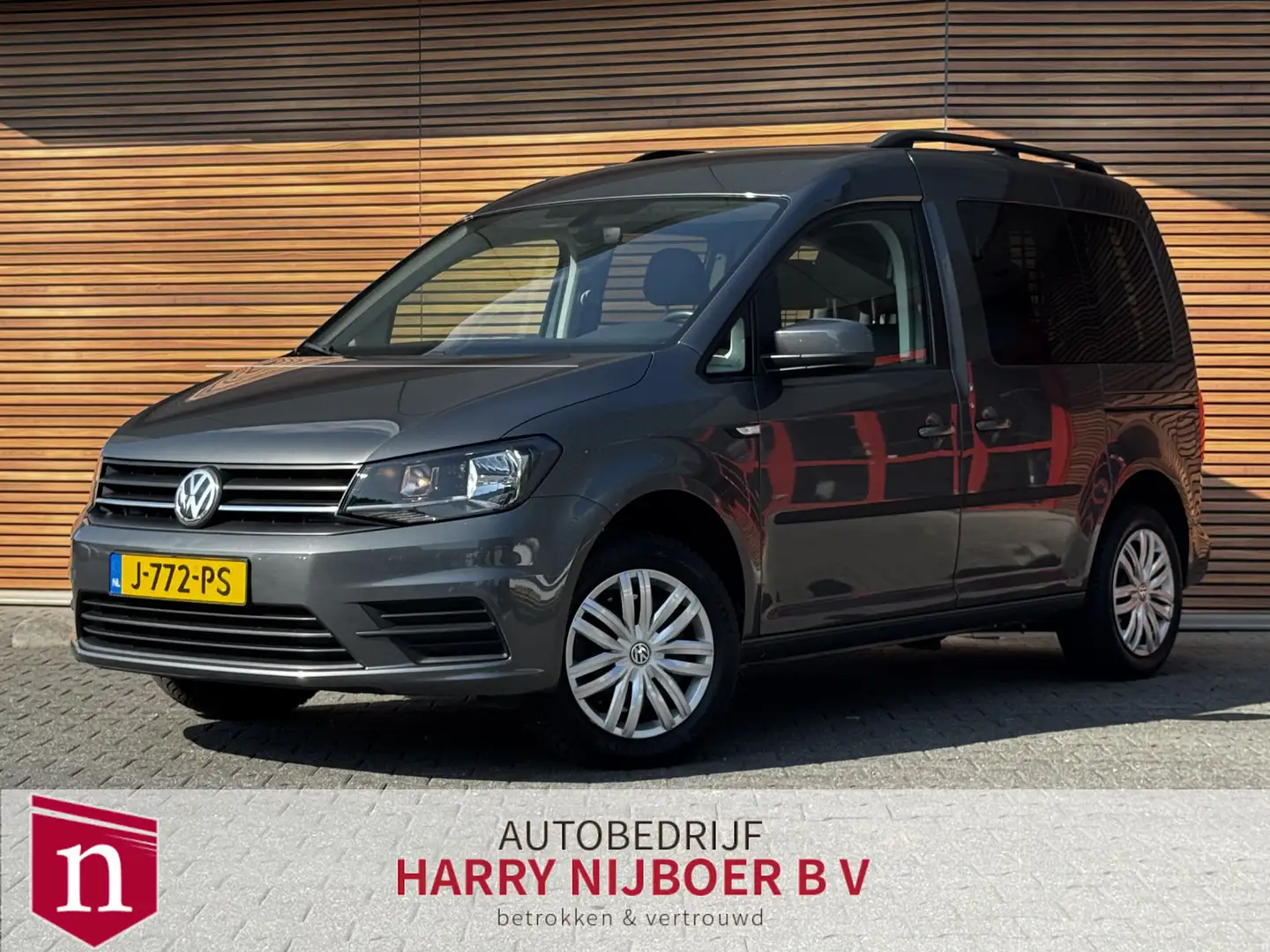 Volkswagen Caddy 1.4 TSI Trendline Parkeerhulp / Cruise / Trekhaak Grijs - 1