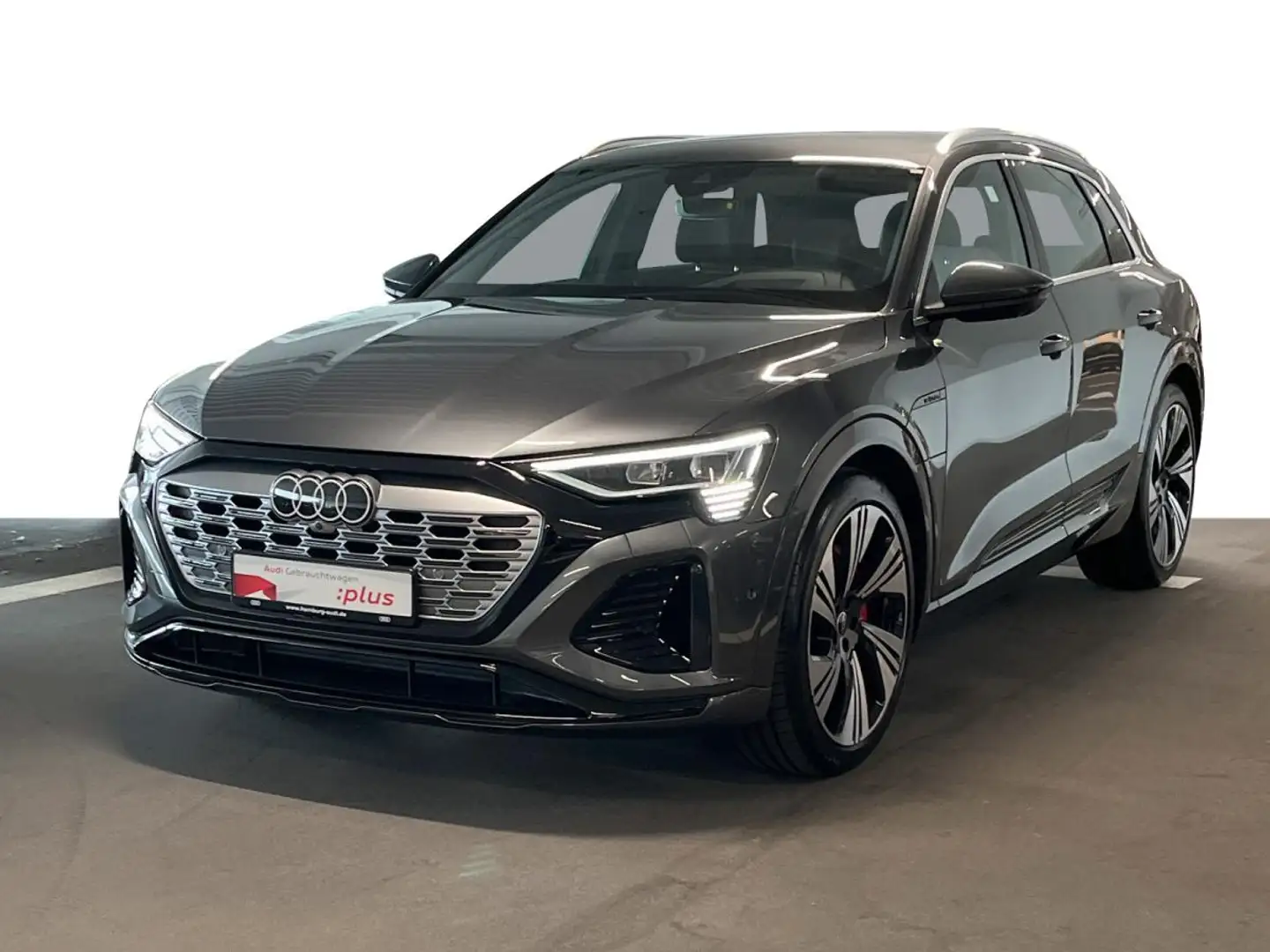 Audi Q8 e-tron 55 qu. 2xS LINE/LM22/MATRIX/HUD/MEMORY Grau - 2