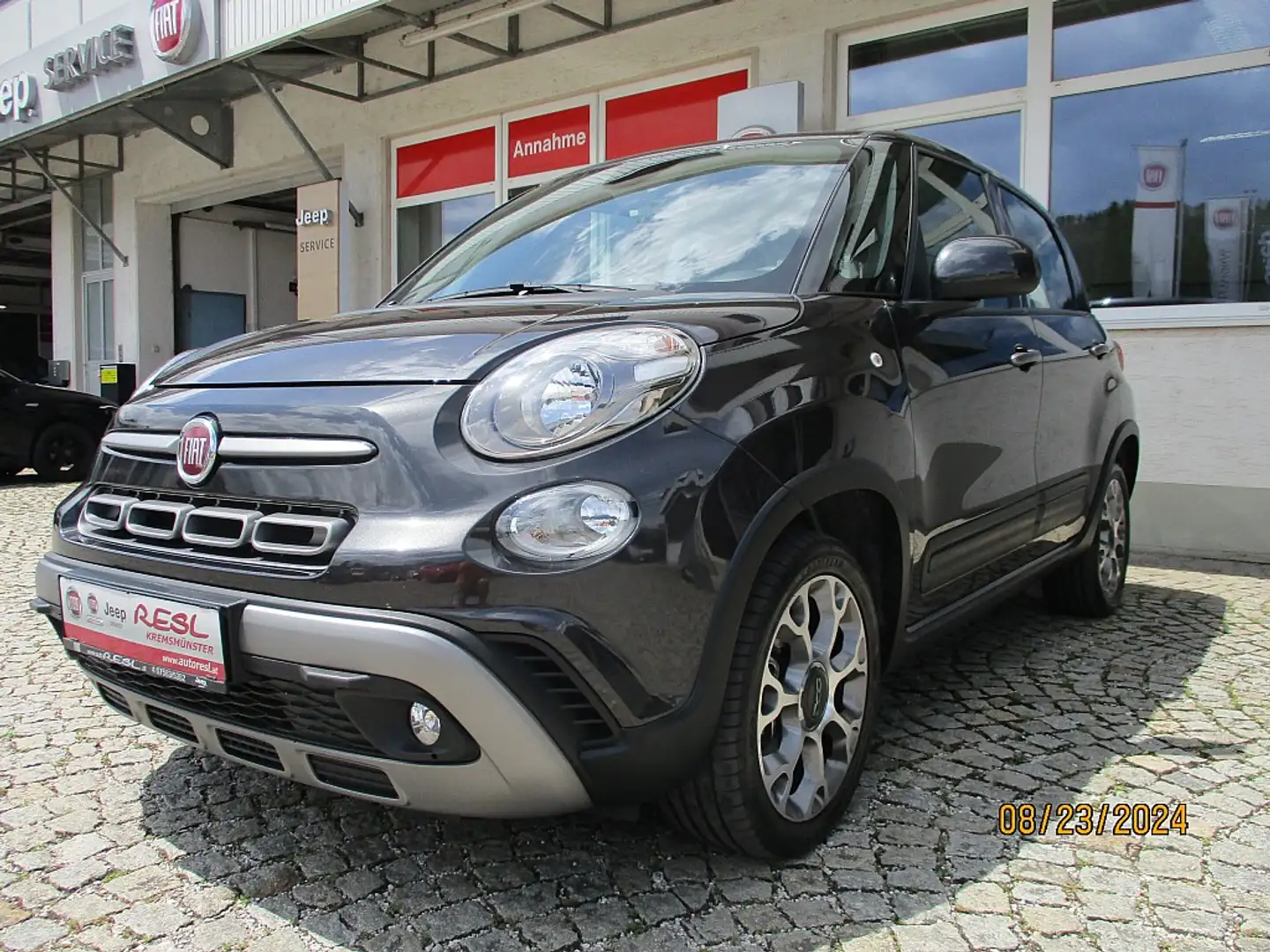 Fiat 500L 1,3 MultiJet 95 SCR Cross Grau - 1