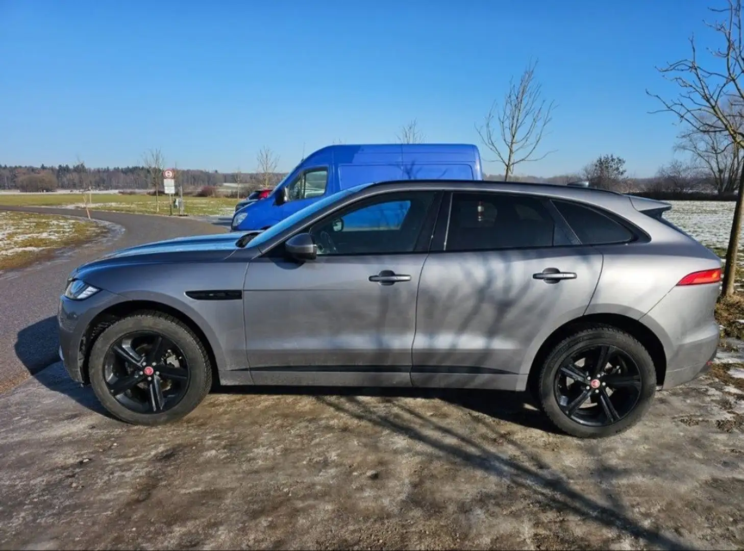 Jaguar F-Pace 25t AWD Chequered Flag - 2
