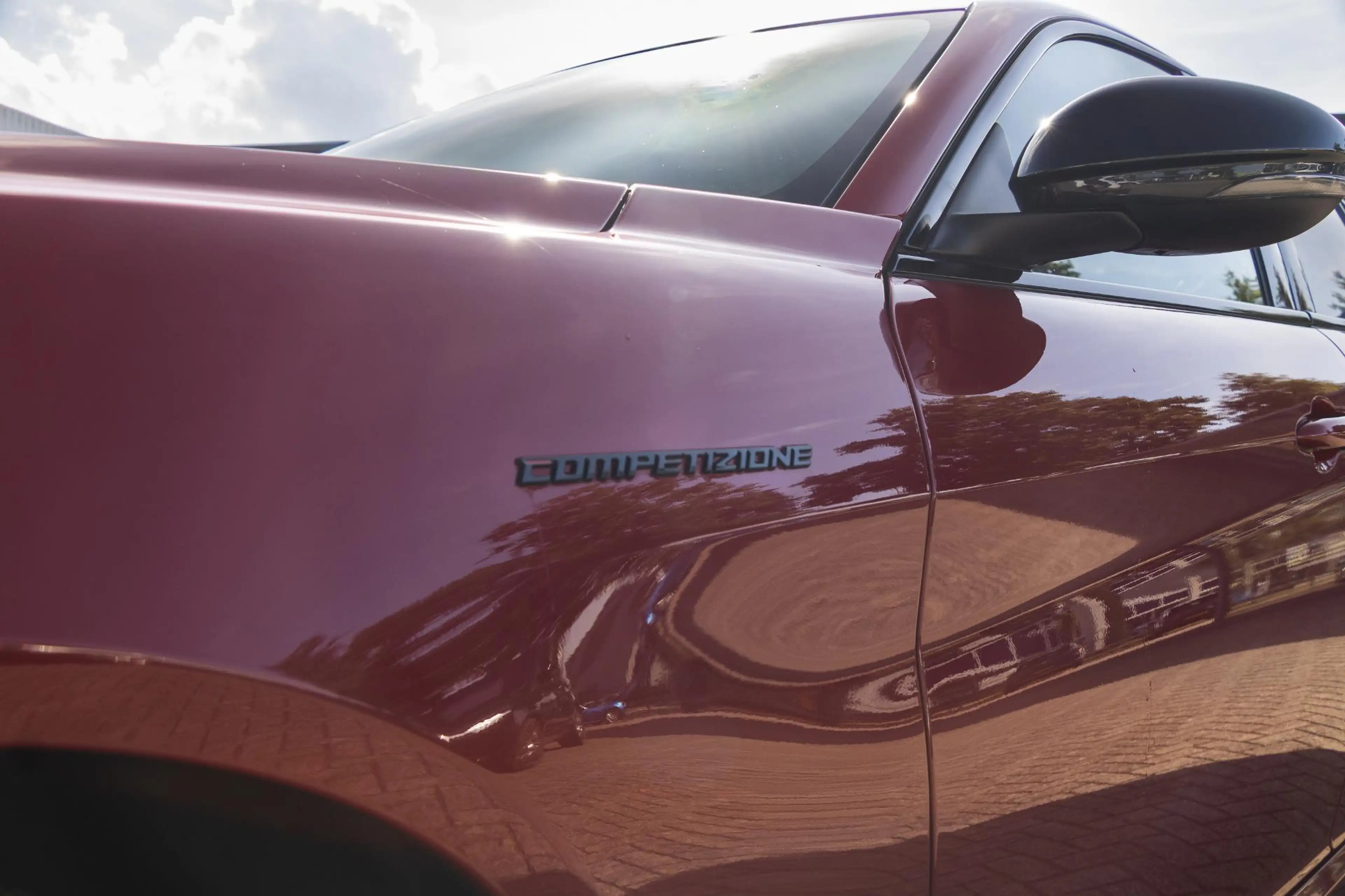 Alfa Romeo Giulia 2.0 T GME AWD Competizione Harman Kardon | ADAS 2 — photo 5