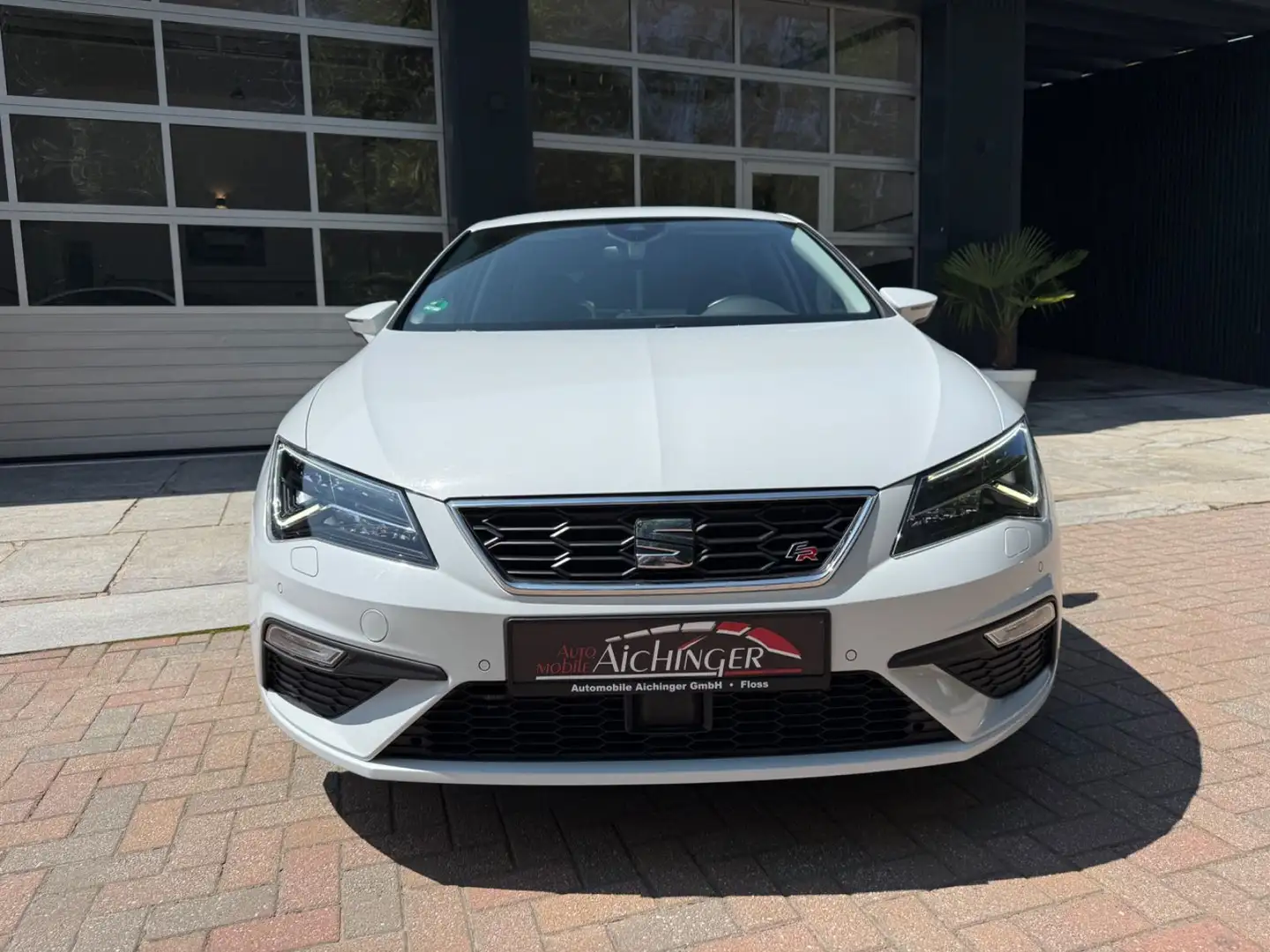 SEAT Leon FR LED ACC DSG Navigation Weiß - 2